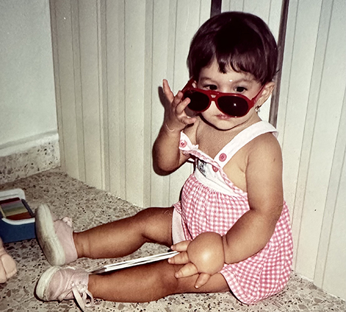 A very young Nicole Faccio who suffers from lymphoedema