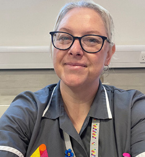 Julie Chuter, Accelerate